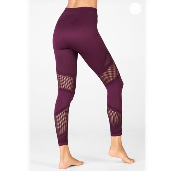 Fabletics Mosaic High Waisted 7/8 Leggings Burgundy Small NWT - Picture 3 of 14